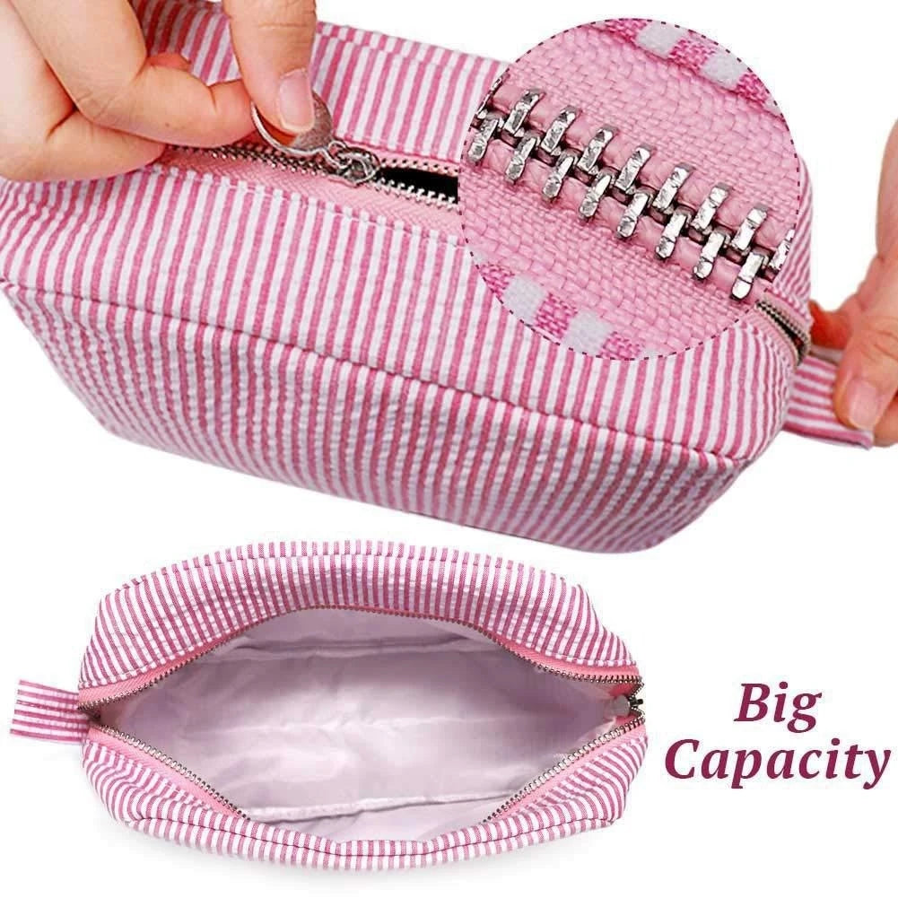 Trousse de toilette brodée personnalisée