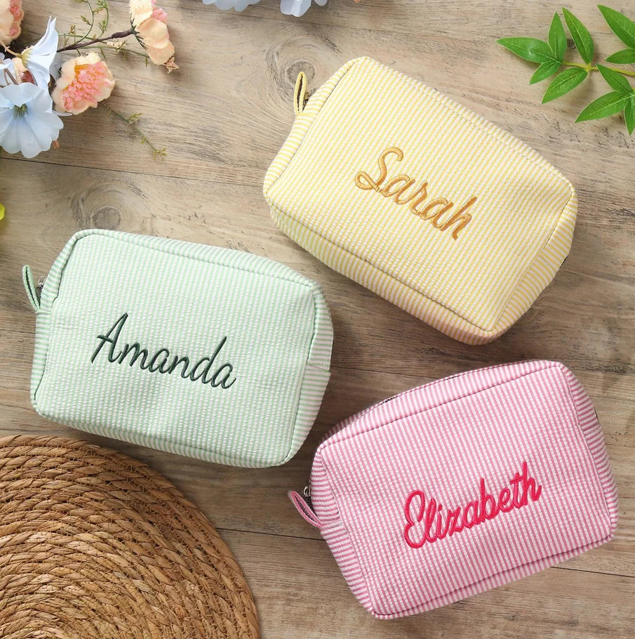 Trousse de toilette brodée personnalisée